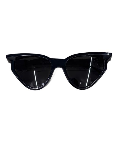 BALENCIAGA（バレンシアガ）BALENCIAGA (バレンシアガ) サングラス　エクストリーム キャットアイ ブラック サイズ:56□19の古着・服飾アイテム
