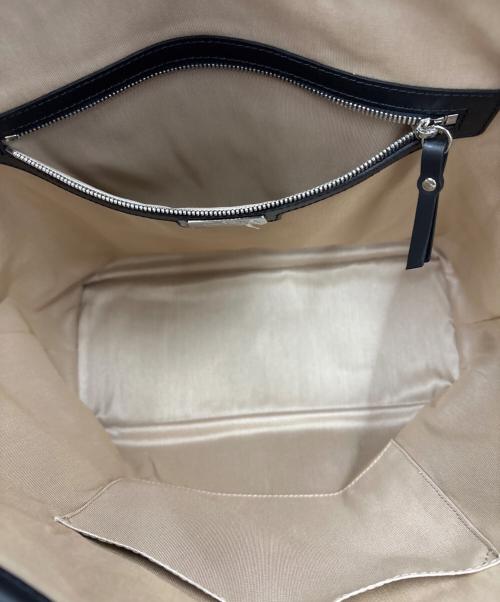 IACUCCI（イアクッチ）IACUCCI (イアクッチ) モノグランマ トートバック ベージュの古着・服飾アイテム