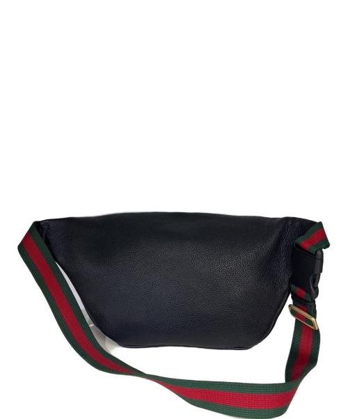 GUCCI（グッチ）GUCCI (グッチ) ボディバッグ　プリントロゴ　シェリーライン ブラックの古着・服飾アイテム