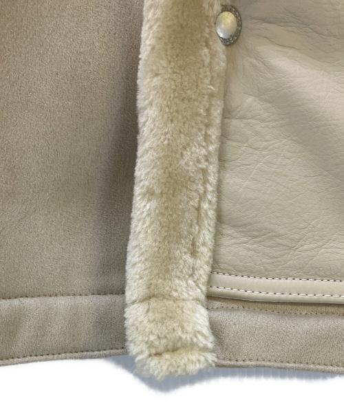 COMME des GARCONS JUNYA WATANABE MAN（コム デ ギャルソン ジュンヤ ワタナベ マン）COMME des GARCONS JUNYA WATANABE MAN (コム デ ギャルソン ジュンヤ ワタナベ マン) エステルボアムートンレザージャケット ベージュ サイズ:Lの古着・服飾アイテム