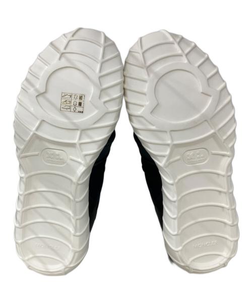 MONCLER（モンクレール）MONCLER (モンクレール) ランニングシューズ ブラック×ホワイト サイズ:391/2の古着・服飾アイテム