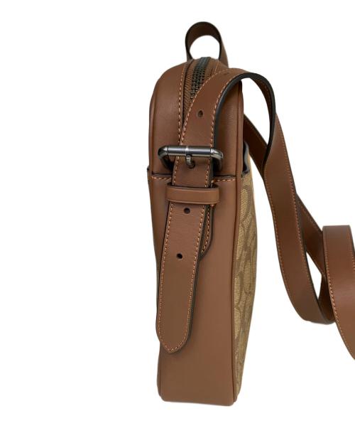 COACH（コーチ）COACH (コーチ) ショルダーバッグ ベージュの古着・服飾アイテム