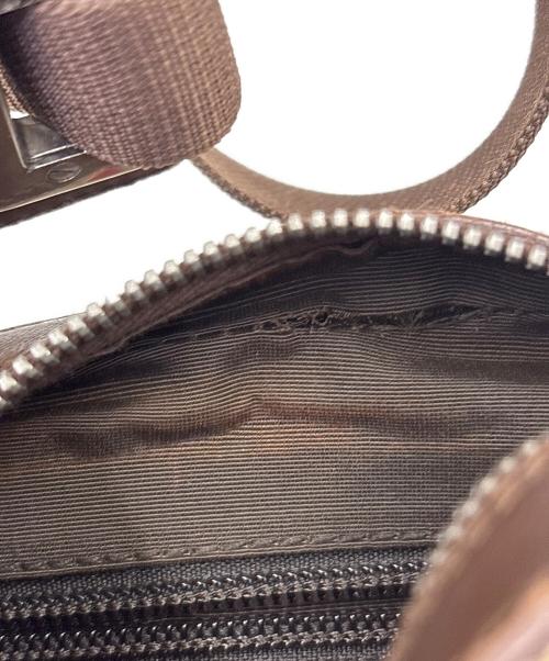 GUCCI（グッチ）GUCCI (グッチ) ショルダーバッグ　GGキャンバス ベージュの古着・服飾アイテム