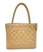 CHANELシャネル）の古着「キャビアスキンバッグ」｜ベージュ