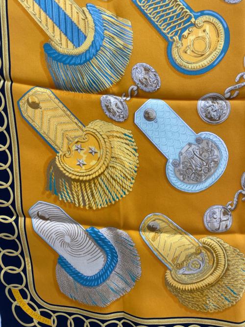 HERMES（エルメス）HERMES (エルメス) カレ70 イエロー×ブラックの古着・服飾アイテム