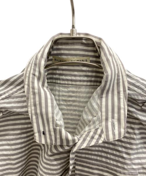 BALENCIAGA（バレンシアガ）BALENCIAGA (バレンシアガ) ボタンダウンシャツ グレー×ホワイト サイズ:SIZE Mの古着・服飾アイテム