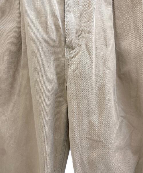 Graphpaper（グラフペーパー）Graphpaper (グラフペーパー) CHINO TWO TUCK PANTS ベージュ サイズ:2の古着・服飾アイテム