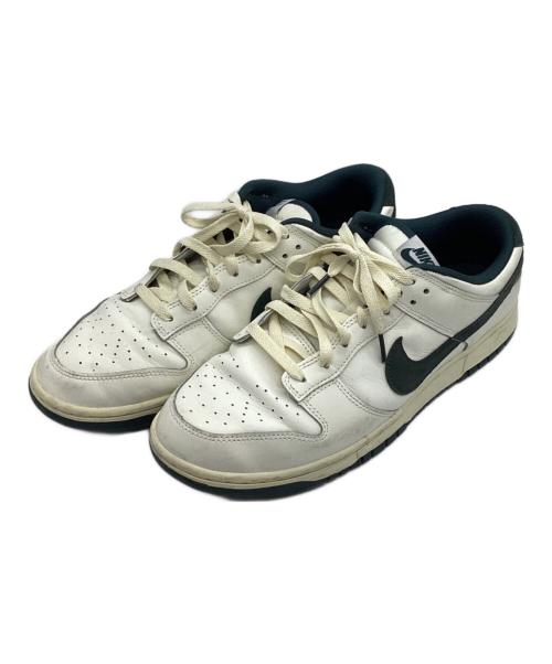 NIKE（ナイキ）NIKE (ナイキ) スニーカー ホワイト×グリーン サイズ:29の古着・服飾アイテム