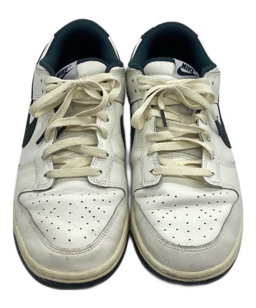 NIKE（ナイキ）NIKE (ナイキ) スニーカー ホワイト×グリーン サイズ:29の古着・服飾アイテム