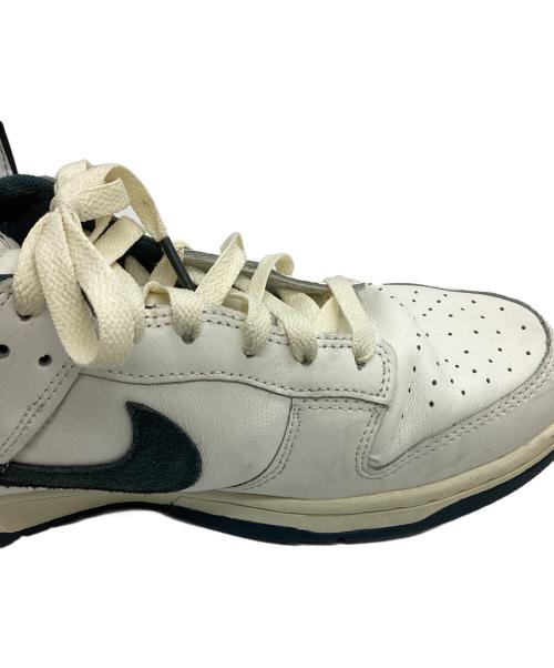 NIKE（ナイキ）NIKE (ナイキ) スニーカー ホワイト×グリーン サイズ:29の古着・服飾アイテム