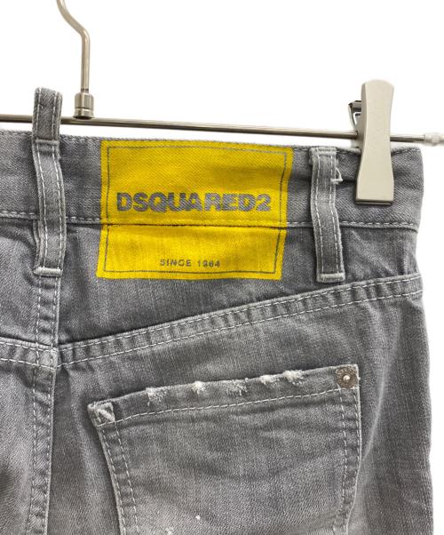 DSQUARED2（ディースクエアード）DSQUARED2 (ディースクエアード) クラッシュジーンズ グレー サイズ:34の古着・服飾アイテム