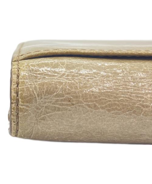 CELINE（セリーヌ）CELINE (セリーヌ) エナメル長財布 カーキの古着・服飾アイテム