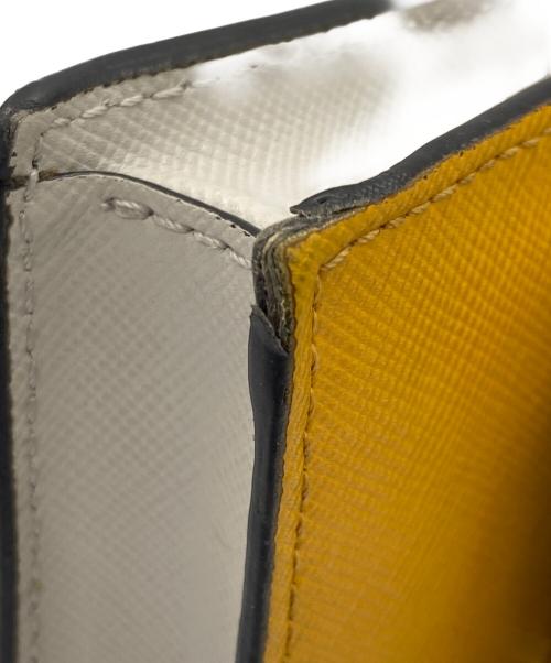 MARNI（マルニ）MARNI (マルニ) ケース ブラック×イエローの古着・服飾アイテム