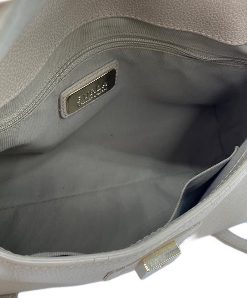 FURLA（フルラ）FURLA (フルラ) ショルダーバッグ ベージュの古着・服飾アイテム