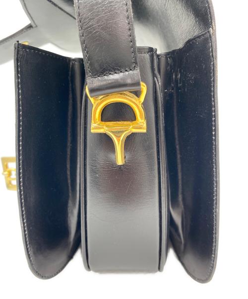 CELINE（セリーヌ）CELINE (セリーヌ) ショルダーバッグ ブラック×ゴールドの古着・服飾アイテム