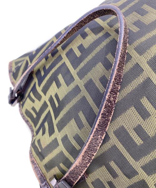 FENDI（フェンディ）FENDI (フェンディ) 8BH006の古着・服飾アイテム