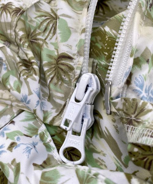 FWk Engineered Garments（エフダブリューケーエンジニアードガーメンツ）FWk Engineered Garments (エフダブリューケーエンジニアードガーメンツ) ジップパーカー グリーン×ホワイトの古着・服飾アイテム