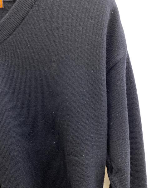 Yves Saint Laurent（イヴサンローラン）Yves Saint Laurent (イヴサンローラン) Vネックニット ブラック サイズ:Mの古着・服飾アイテム