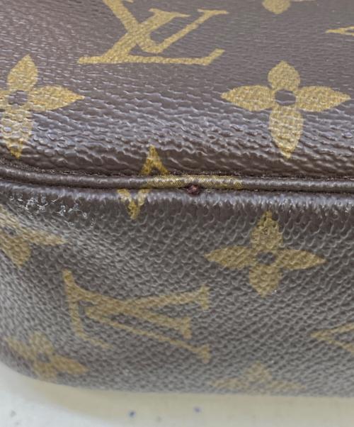 LOUIS VUITTON（ルイ ヴィトン）LOUIS VUITTON (ルイ ヴィトン) トゥルース・トワレット23 ブラウンの古着・服飾アイテム