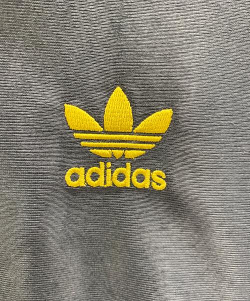adidas（アディダス）adidas (アディダス) トラックジャケット ブラック サイズ:2XLの古着・服飾アイテム
