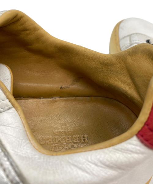 HERMES（エルメス）HERMES (エルメス) ローカットスニーカー ホワイト×レッド サイズ:40の古着・服飾アイテム