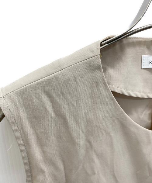 RAW FUDGE（ローファッジ）RAW FUDGE (ローファッジ) ノースリーブワンピース ベージュ サイズ:Mの古着・服飾アイテム