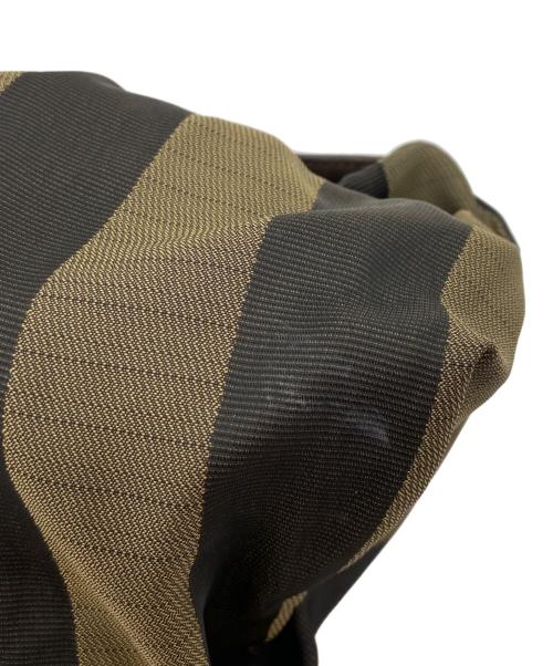 FENDI（フェンディ）FENDI (フェンディ) ポーチ ブラウンの古着・服飾アイテム