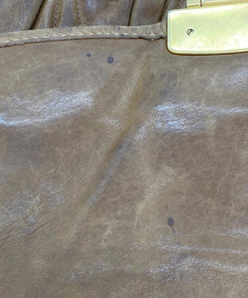 MIU MIU（ミュウミュウ）MIU MIU (ミュウミュウ) マテラッセ ブラウン×ゴールドの古着・服飾アイテム