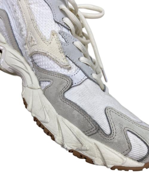 MIZUNO（ミズノ）MIZUNO (ミズノ) スニーカー クリームホワイト サイズ:27cmの古着・服飾アイテム