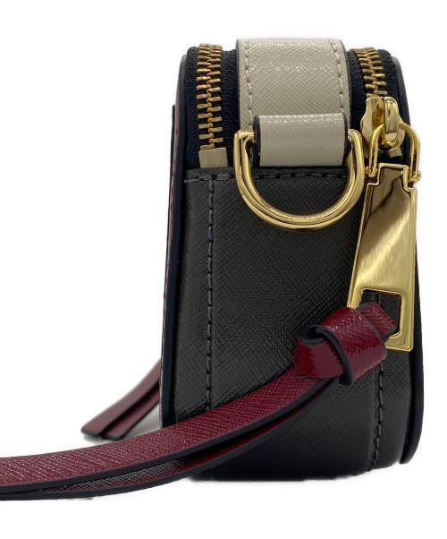 MARC JACOBS（マークジェイコブズ）MARC JACOBS (マークジェイコブス) ショルダーバッグ マルチカラーの古着・服飾アイテム