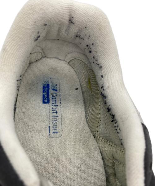 NEW BALANCE（ニューバランス）NEW BALANCE (ニューバランス) スニーカー ベージュ×ネイビー サイズ:28㎝の古着・服飾アイテム