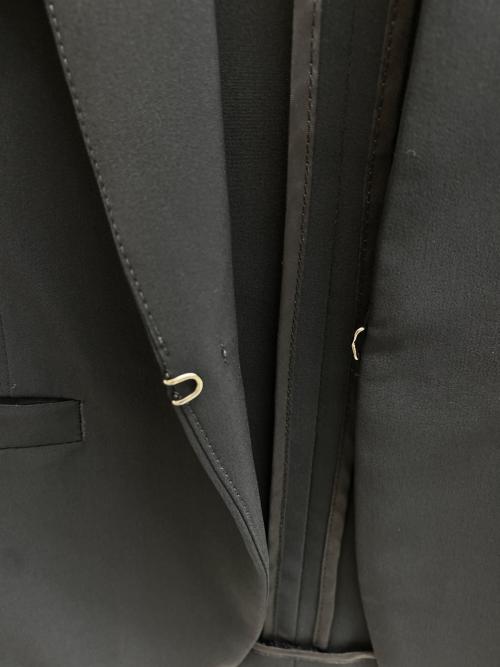 自由区（ジユウク）自由区 (ジユウク) ノーカラージャケット ブラック サイズ:38の古着・服飾アイテム