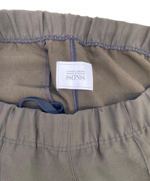 UNITED ARROWS & SONS（ユナイテッドアローズ アンド サンズ）UNITED ARROWS & SONS (ユナイテッドアローズ アンド サンズ) Ⅰ LINE TROUSER カーキ サイズ:Mの古着・服飾アイテム