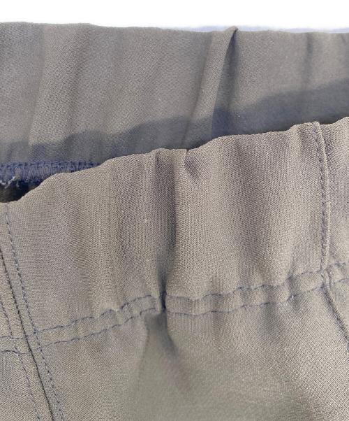 UNITED ARROWS & SONS（ユナイテッドアローズ アンド サンズ）UNITED ARROWS & SONS (ユナイテッドアローズ アンド サンズ) Ⅰ LINE TROUSER カーキ サイズ:Mの古着・服飾アイテム