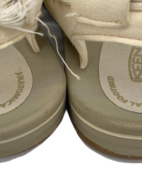 KEEN（キーン）KEEN (キーン) 	UNEEK アイボリー サイズ:24.5の古着・服飾アイテム