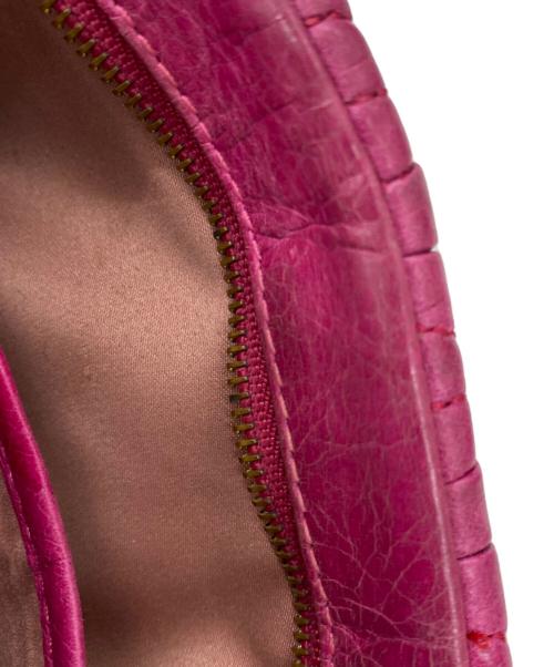 MIU MIU（ミュウミュウ）MIU MIU (ミュウミュウ) ショルダーバッグ ピンクの古着・服飾アイテム