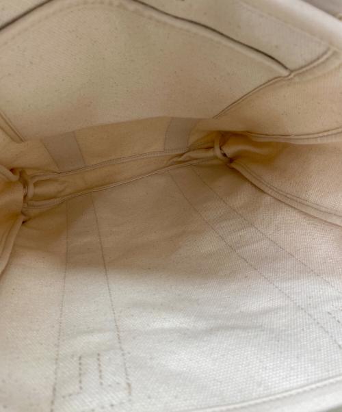 TORY BURCH（トリーバーチ）TORY BURCH (トリーバーチ) キャンバストートバッグ ホワイトの古着・服飾アイテム