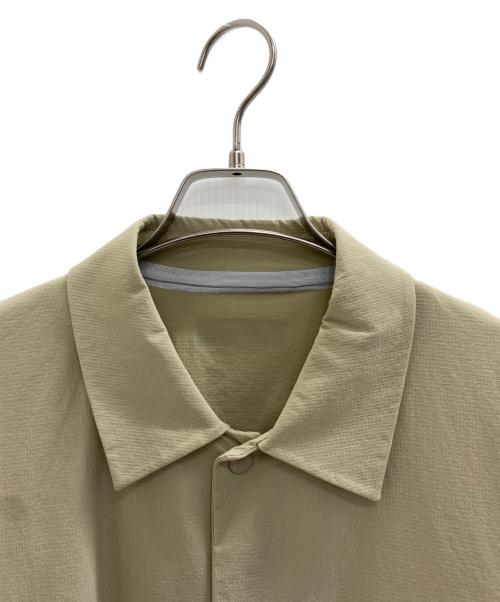 GRAMICCI（グラミチ）GRAMICCI (グラミチ) FREAK'S STORE (フリークスストア) コーチジャケット ベージュ サイズ:Mの古着・服飾アイテム