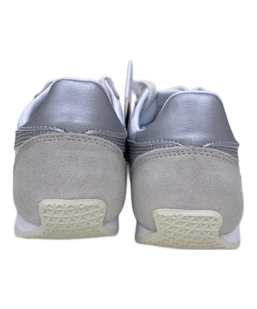 Onitsuka Tiger（オニツカタイガー）Onitsuka Tiger (オニツカタイガー) ローカットスニーカー ホワイト×シルバー サイズ:23.5 未使用品の古着・服飾アイテム