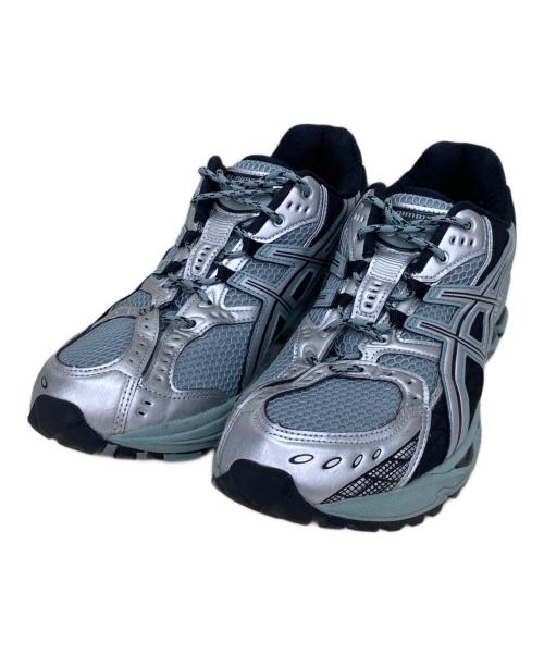 asics（アシックス）asics (アシックス) スニーカー グリーン×シルバー サイズ:28の古着・服飾アイテム