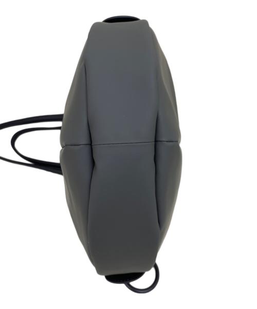 kawa-kawa（カワカワ）kawa-kawa (カワカワ) rubber-cho 25bisサークルトート グレーの古着・服飾アイテム