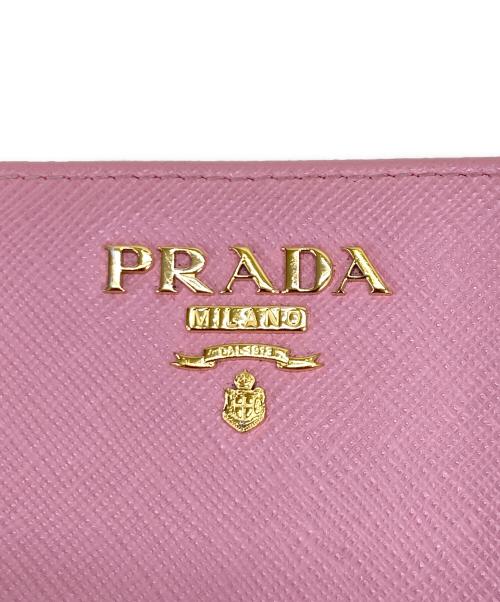 PRADA（プラダ）PRADA (プラダ) 2つ折り財布 ピンクの古着・服飾アイテム