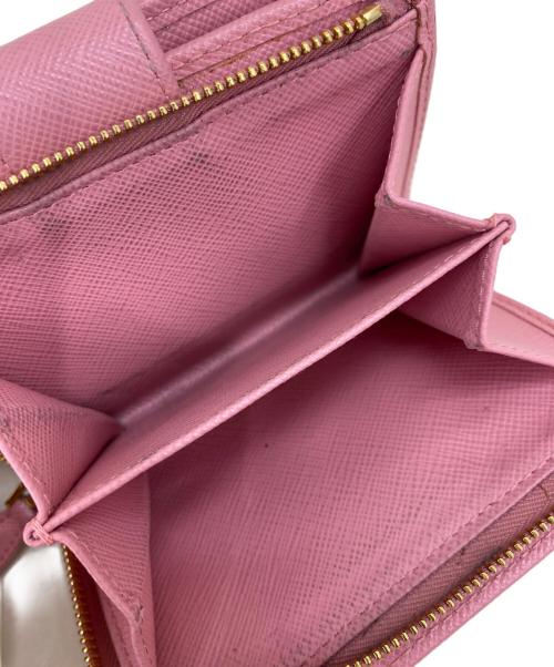 PRADA（プラダ）PRADA (プラダ) 2つ折り財布 ピンクの古着・服飾アイテム