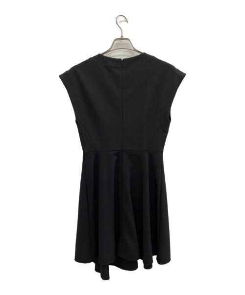 tibi（ティビ）tibi (ティビ) ノースリーブ・キャミソールワンピース ブラック サイズ:2の古着・服飾アイテム