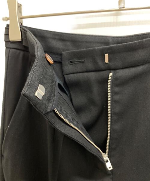MM6 Maison Margiela（エムエムシックスメゾンマルジェラ）MM6 Maison Margiela (エムエムシックスメゾンマルジェラ) スラックス ブラック サイズ:36の古着・服飾アイテム