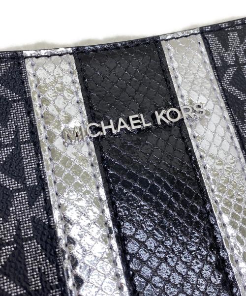 MICHAEL KORS（マイケル・コース）MICHAEL KORS (マイケル・コース) ショルダーバッグ ブラック×グレーの古着・服飾アイテム