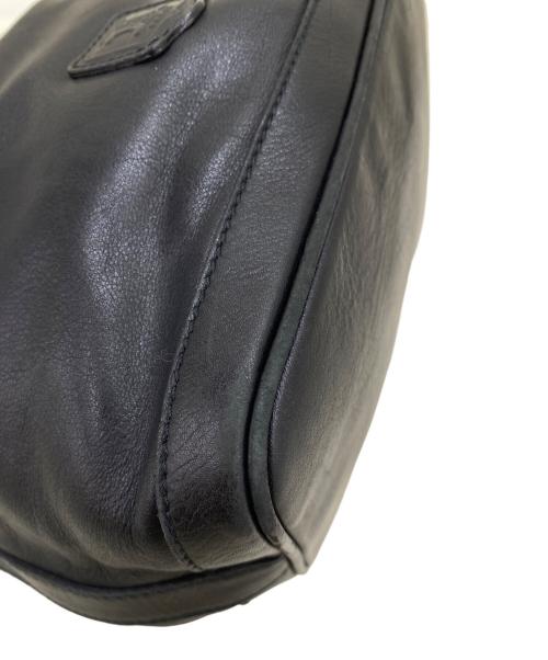 CELINE（セリーヌ）CELINE (セリーヌ) ショルダーバッグ ブラックの古着・服飾アイテム