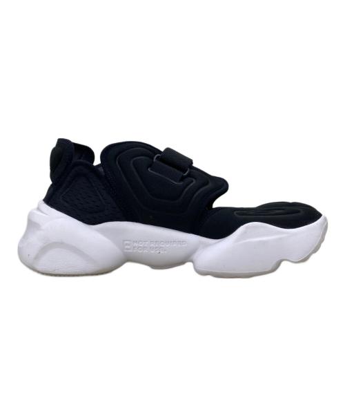 NIKE（ナイキ）NIKE (ナイキ) WMNS AQUA RIFT black/white-white ブラック×ホワイト サイズ:28.5cmの古着・服飾アイテム