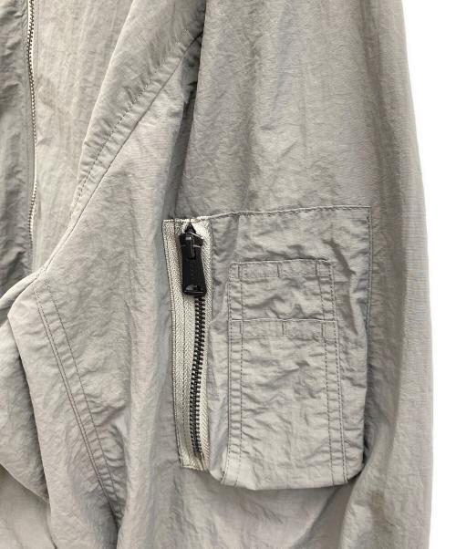 connett（コネット）connett (コネット) NYLON FISHING BOMBER JACKET グレー サイズ:2の古着・服飾アイテム