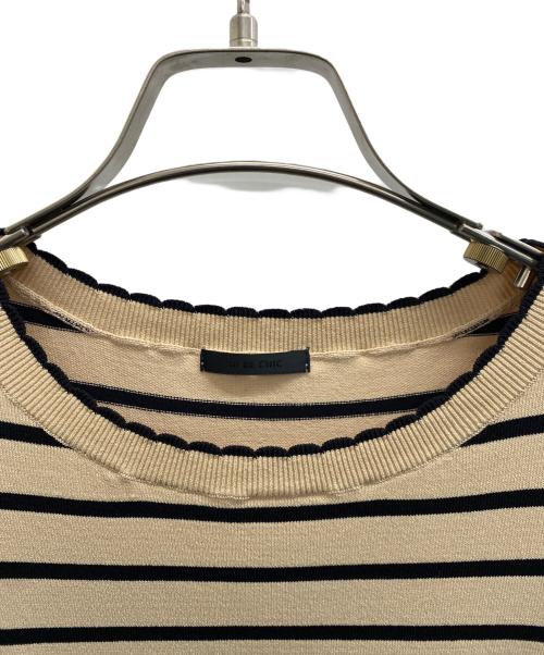 TO BE CHIC（トゥービーシック）TO BE CHIC (トゥービーシック) レーヨンナイロンニットドッキング ワンピース ベージュ×ブラック サイズ:40の古着・服飾アイテム